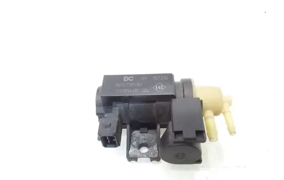 Renault Megane III Turbo solenoid valve 8200790180