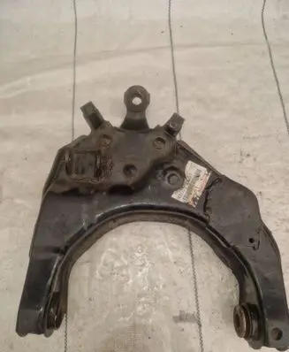 Toyota Land Cruiser (HDJ90) Front control arm 4806635051