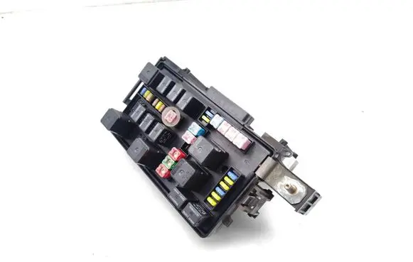 Chrysler 300 - 300C Fuse module 7140179830 16238ACNA1