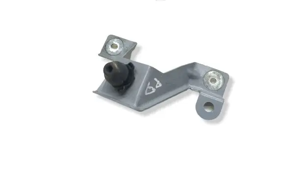 Renault Clio V Fender mounting bracket 1653