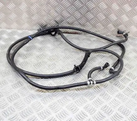 Maserati Quattroporte Windshield washer fluid hose 
