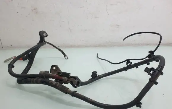Audi A6 S6 C6 4F Positive cable (battery)
