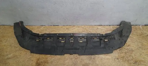 Audi Q8 Front bumper skid plate/under tray 4M8807611F