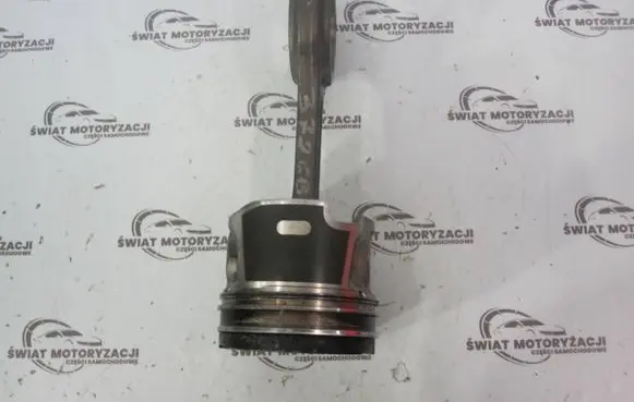 Citroen C3 Piston with connecting rod