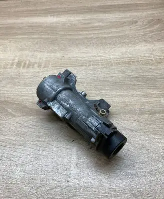 Volkswagen PASSAT B5.5 Ignition lock 4B0905851C