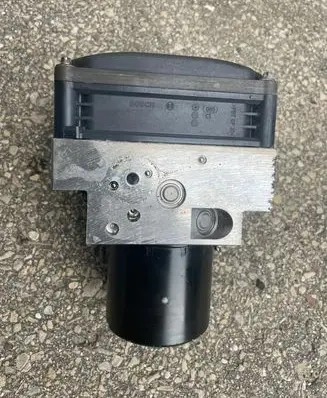 BMW 5 E60 E61 ABS Pump 3451677467901