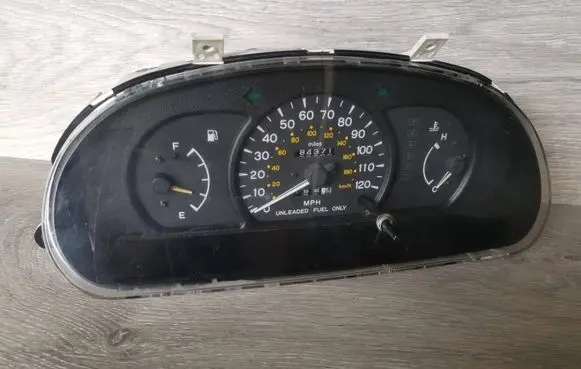 Mitsubishi Mirage V CJO Speedometer (instrument cluster) MR206036 207830