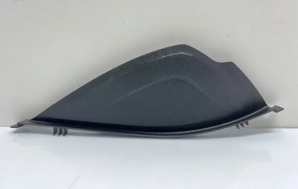 BMW 4 F32 F33 Dashboard side end trim 9218554