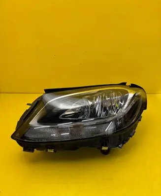 Mercedes-Benz C W205 Headlight/headlamp A2058200161