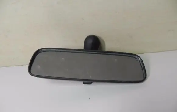 Rear view mirror (interior)
