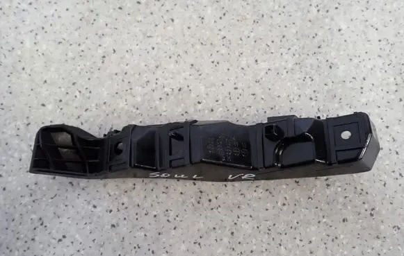 KIA Soul Front bumper mounting bracket