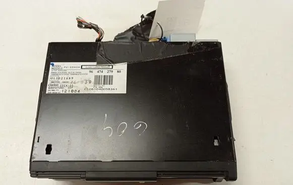 Peugeot 407 CD/DVD changer 9647427980 286622901 CDC400