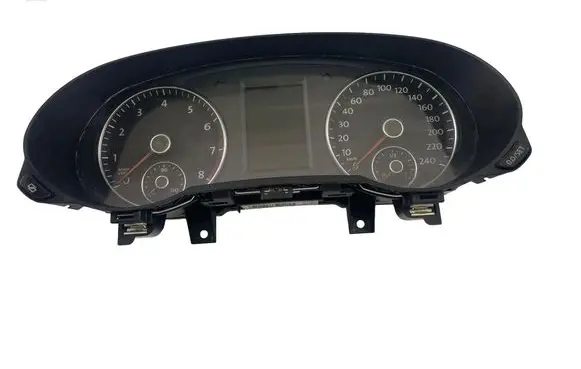 Volkswagen Sharan Speedometer (instrument cluster) 7N0920870