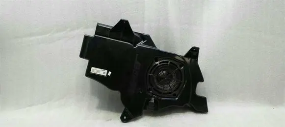 Audi A3 S3 8P Subwoofer speaker 8P3035382C