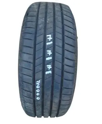 Volkswagen Jetta VI R16 summer tire 