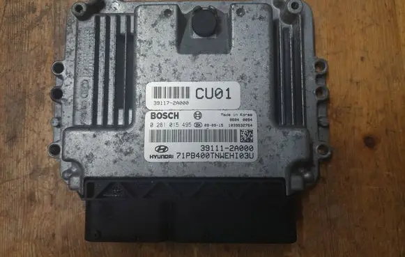Hyundai i20 (PB PBT) Engine control unit/module 0281015495 391112A000 1039S32764