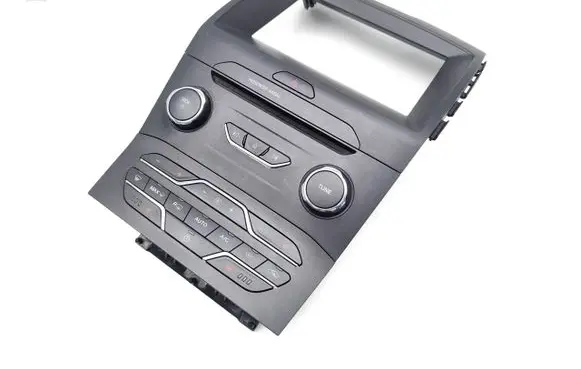 Ford Mondeo MK V Climate control unit EM2T-18E245-AE EM2T-18E245-AEG03