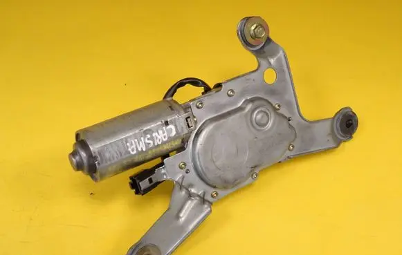 Mitsubishi Carisma Rear window wiper motor 0390206514