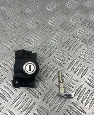 BMW 7 E65 E66 Tailgate/trunk/boot lock/catch/latch 7014870