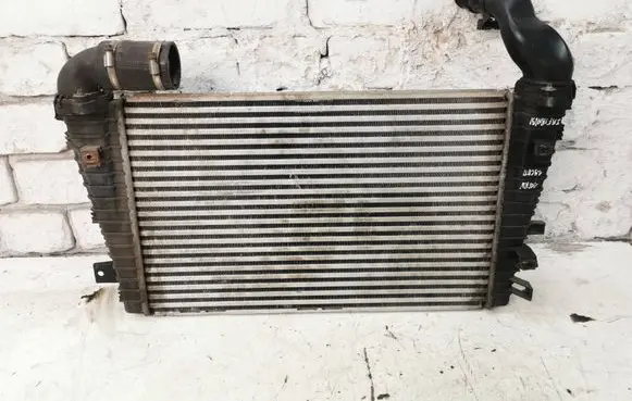 Opel Zafira B Intercooler radiator WTP8784 1809A 13223395
