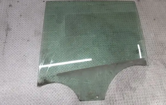 Renault Megane II Rear door window glass