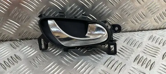 Nissan Qashqai Front door interior handle 806704EA1A