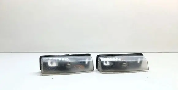 Toyota Prius (XW30) Number plate light