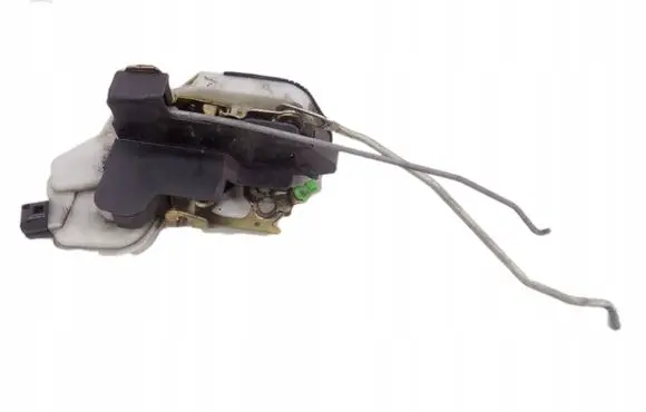 Mitsubishi Pajero Pinin Front door lock 
