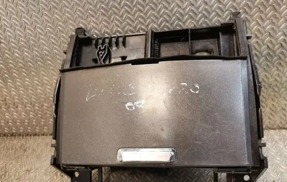 Lexus IS 220D-250-350 Car ashtray 1A421032G