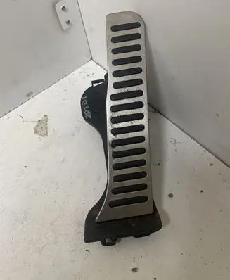 Volkswagen Eos Accelerator throttle pedal 1K1723503N