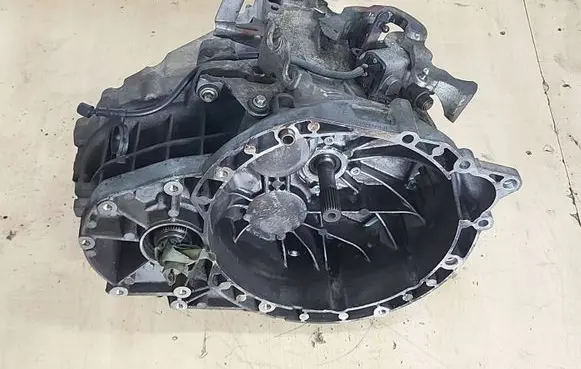 Ford Kuga II Manual 6 speed gearbox CV6R7002TCB