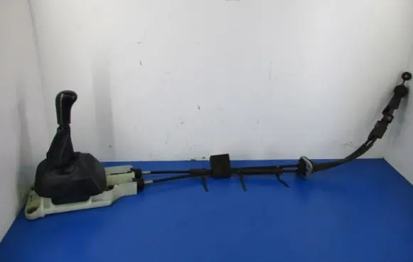 Mitsubishi Carisma Gear shift rod 