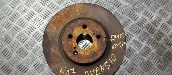Toyota Avensis T250 Front brake disc