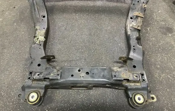 Opel Insignia B Front subframe
