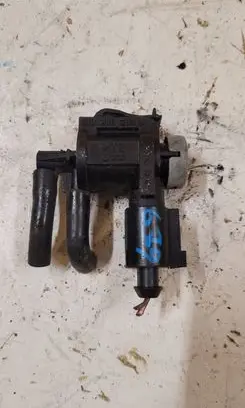 Audi Q7 4L Turbo solenoid valve 1K0906283A