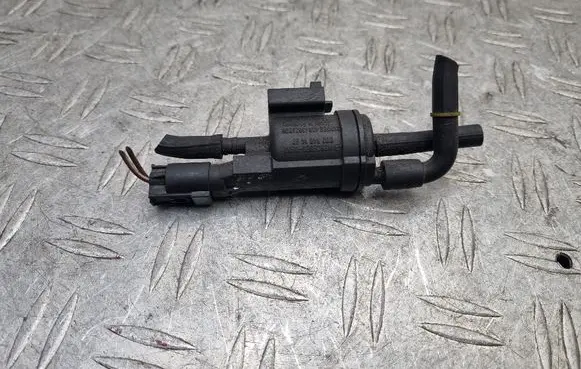 Mercedes-Benz S W221 Turbo solenoid valve 0025401497