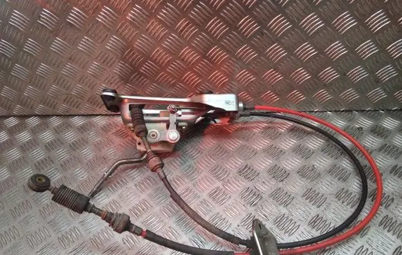 Hyundai Accent Gear shifter/selector