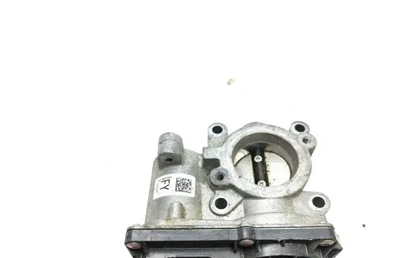 Nissan Pulsar Throttle valve 161206038R H8201171238 158007R110