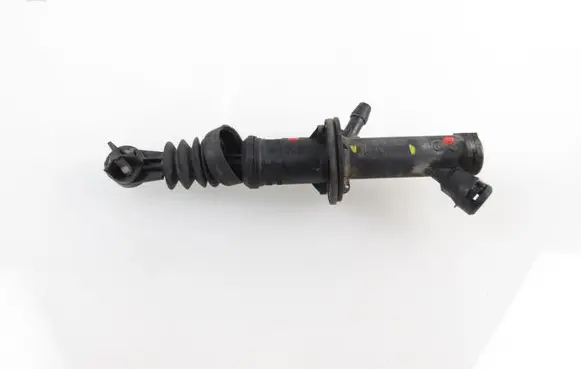 Renault Clio III Clutch master cylinder 8200436137E
