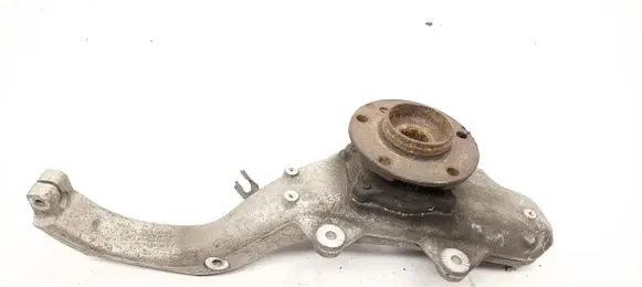 BMW X5 F15 Front wheel hub 6773784