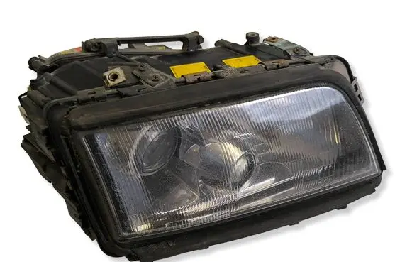 Audi A8 S8 D2 4D Headlight/headlamp 4D0941004D 0301042277 1305219054