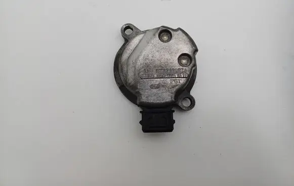 Audi A6 S6 C5 4B Camshaft position sensor 058905161B