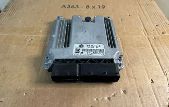 Volkswagen Transporter - Caravelle T5 Engine control unit/module 070906016BA 0281011664