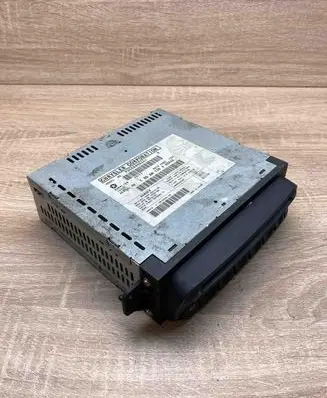 Chrysler Grand Voyager IV CD/DVD changer P05064003AI