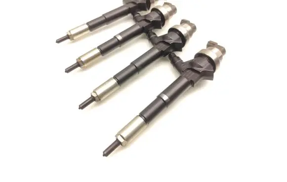 Opel Mokka Fuel injectors set 55567729