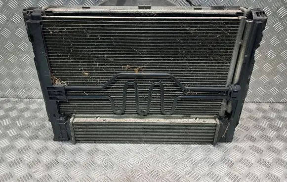 BMW X1 E84 Radiator set 8240596 4305160 7524914