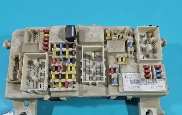 Ford Focus Fuse box set 7M5T-14A073-JE IMPRK1488661