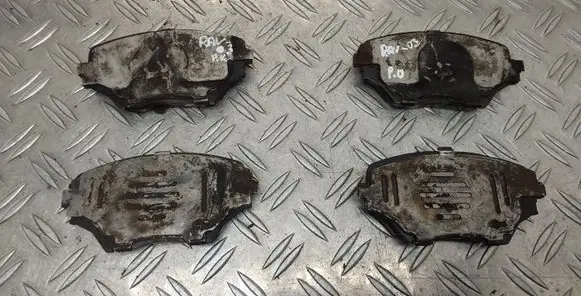 Toyota RAV 4 (XA20) Brake pads (front) 