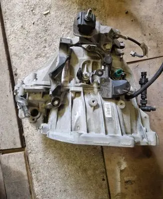 Renault Talisman Manual 6 speed gearbox 304013189R
