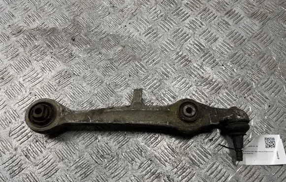 Volkswagen PASSAT B5.5 Front lower control arm/wishbone